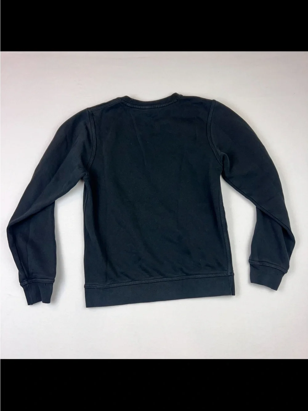 Nike  Club Fleece Crew Sweatshirt Black Long Sleeve White Spell Out Logo Small